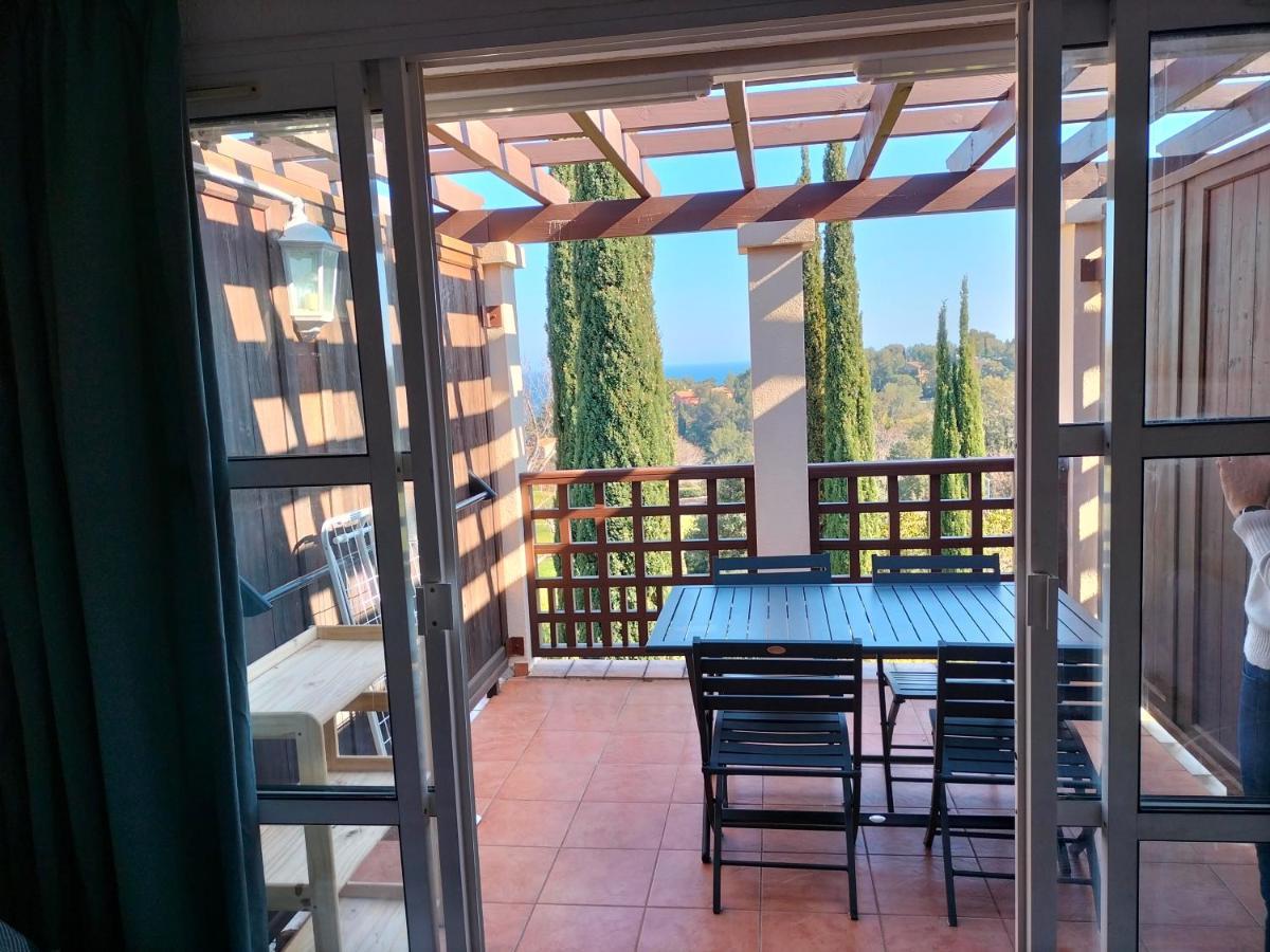 Studio 4P Vue Mer Calme Cap Esterel Saint-Raphaël 외부 사진