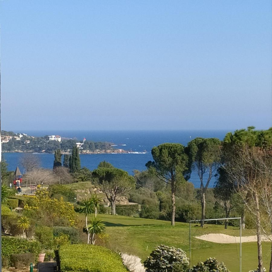 Studio 4P Vue Mer Calme Cap Esterel Saint-Raphaël 외부 사진